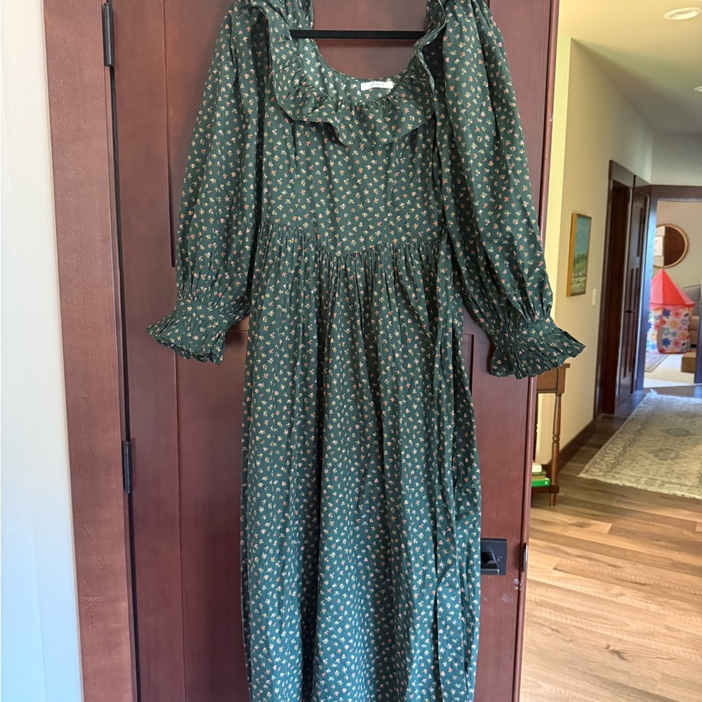 Doen Green Floral Long Sleeve Dress